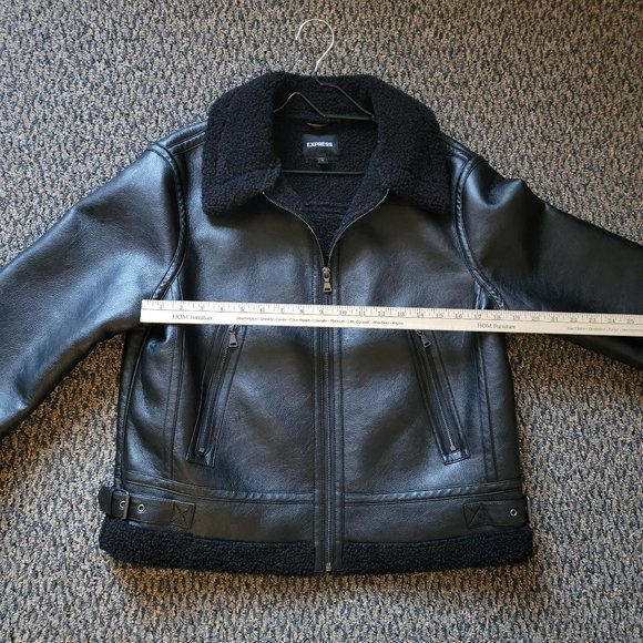 NWOT Super Soft Black Express Black Bomber Jacket Size Large - Picture 5 of 11